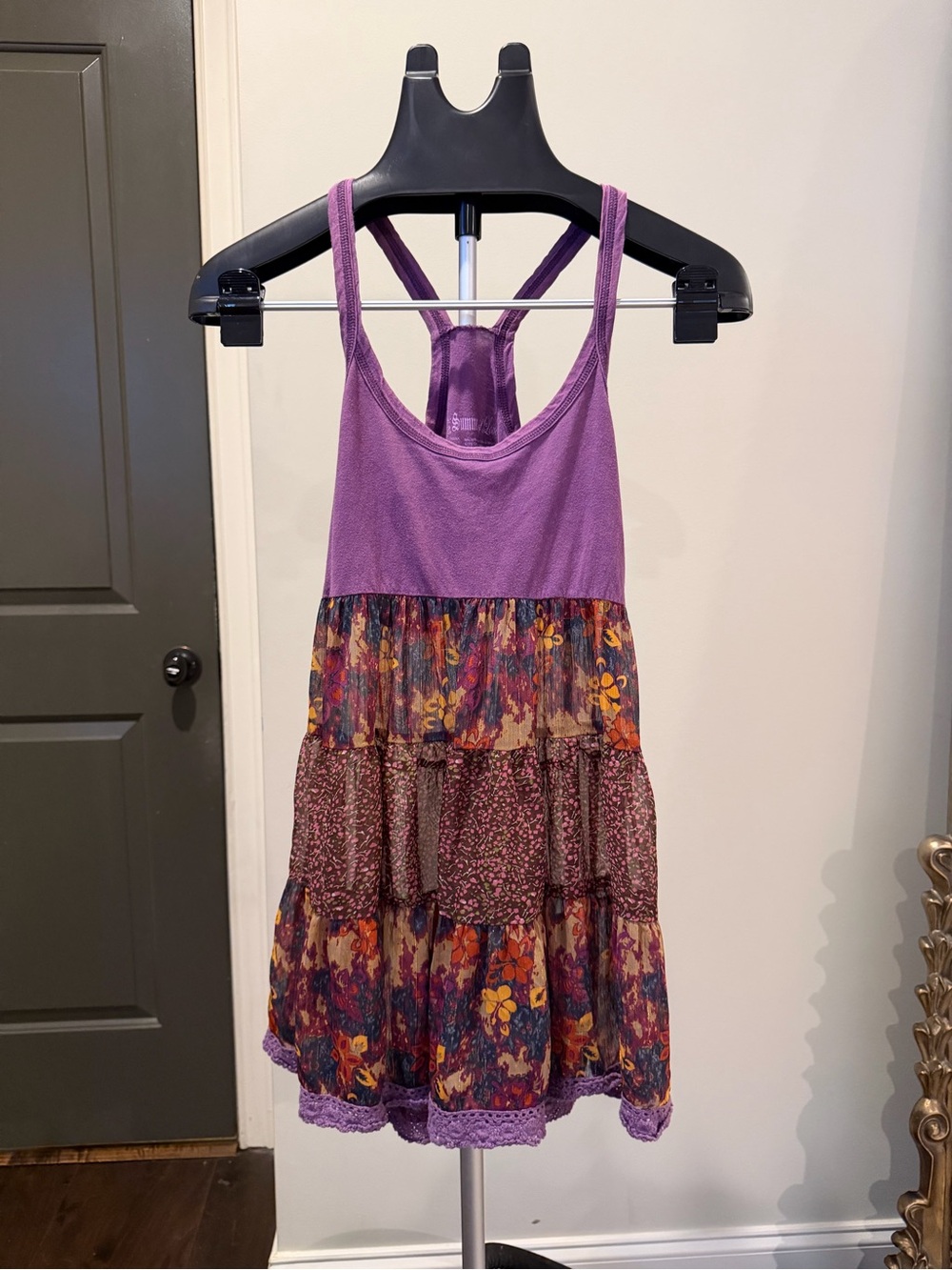 Summer of Love Purple Tiered Floral Racerback Tunic Tank XS